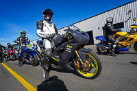 anglesey-no-limits-trackday;anglesey-photographs;anglesey-trackday-photographs;enduro-digital-images;event-digital-images;eventdigitalimages;no-limits-trackdays;peter-wileman-photography;racing-digital-images;trac-mon;trackday-digital-images;trackday-photos;ty-croes